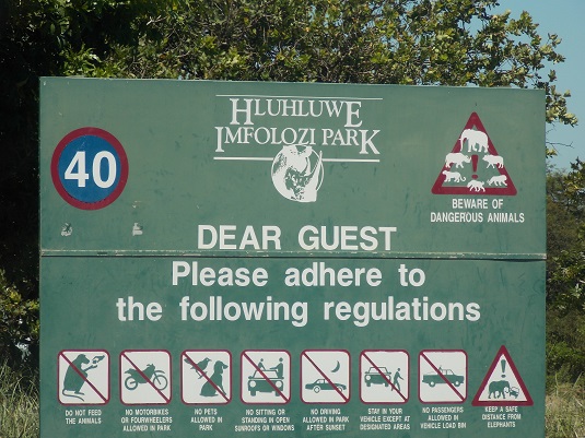 Park Hluhluwe-Afrique du sud.  du sud-4x4.jpg